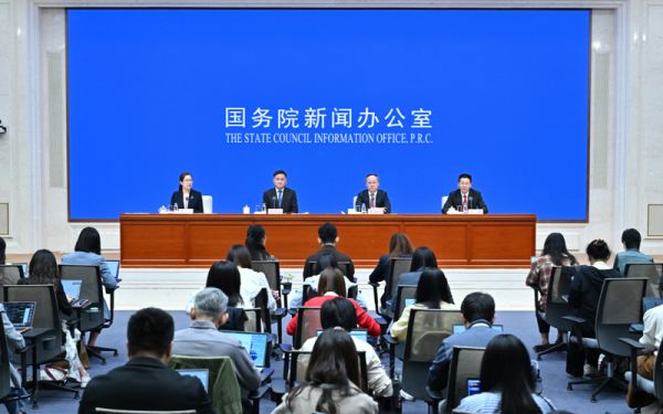 1000元起配的期货配资公司 金融“放大招”，强烈释放提振经济信号